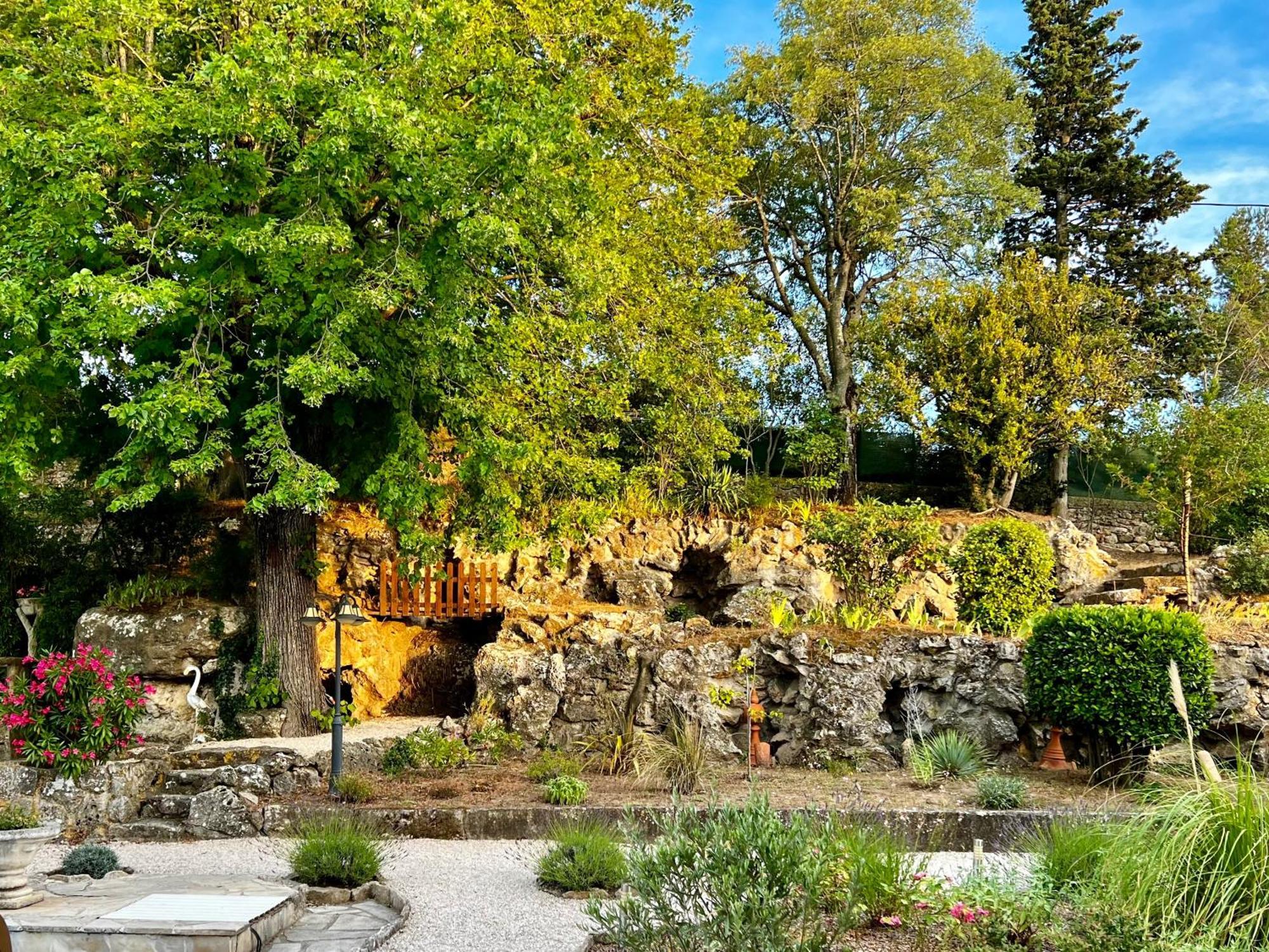 Villa Suzanne - Lambesc Centre Exterior foto